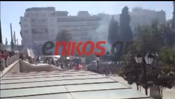 Βίντεο-Πεδίο μάχης η πλατεία Συντάγματος