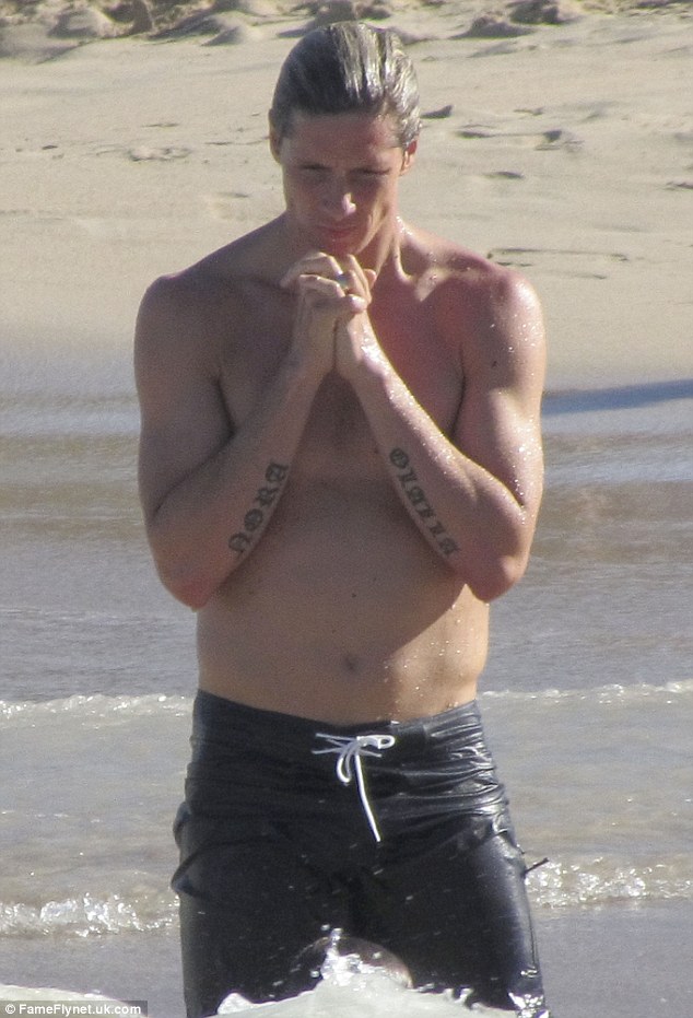 Ο Φερνάντο Τόρες στην Ίμπιζα