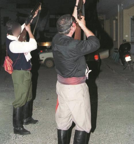 Συνέλαβαν Κρητικό για μπαλωθιές