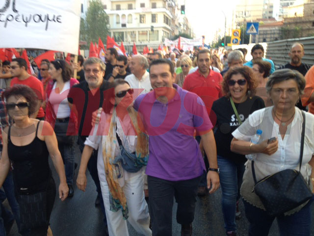 Τώρα-Ξεκίνησε η πορεία του ΣΥΡΙΖΑ