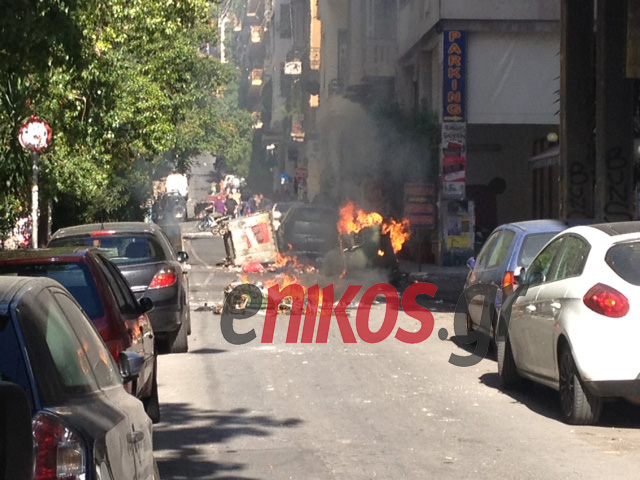 Οδοφράγματα στα Εξάρχεια