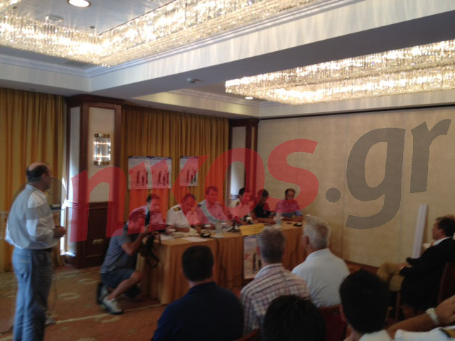 Τώρα -Στη συνέντευξη των ένστολων διαδηλωτών