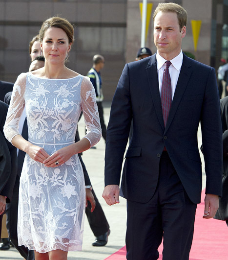 H Elizabeth τους υποστηρίζει