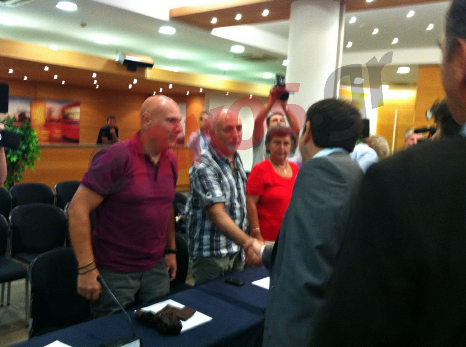 Τώρα- Ο Τσίπρας με εκπροσώπους των παραγωγικών φορέων στη ΔΕΘ