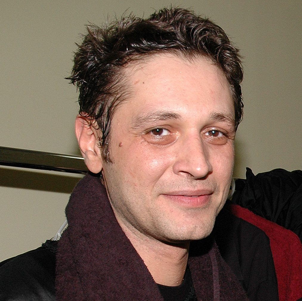 “Να βγάλουν τα μάτια τους”