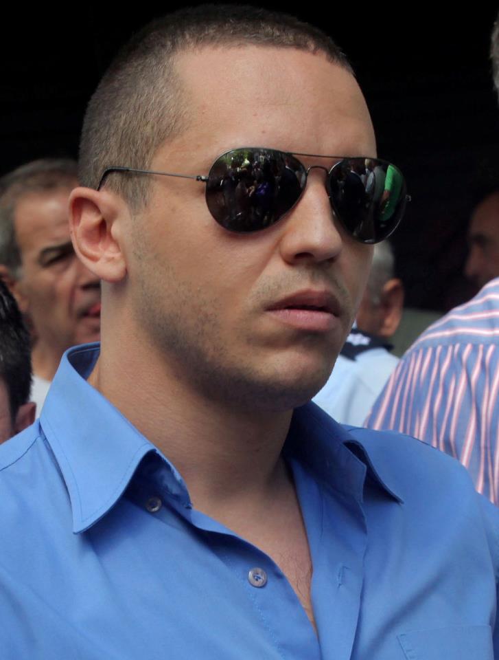 Mε… φόρμα στη Βουλή