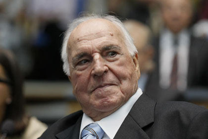 Υπομονή ζητά ο Kohl για την Ελλάδα