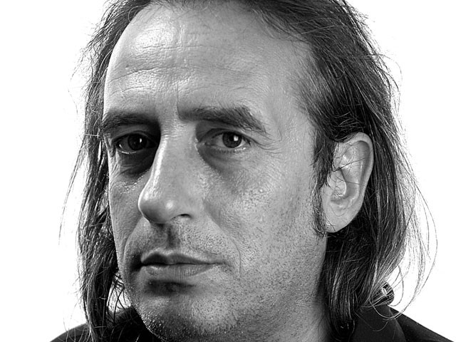 «Νταλάρα δώσε την περιουσία σου στους φτωχούς»