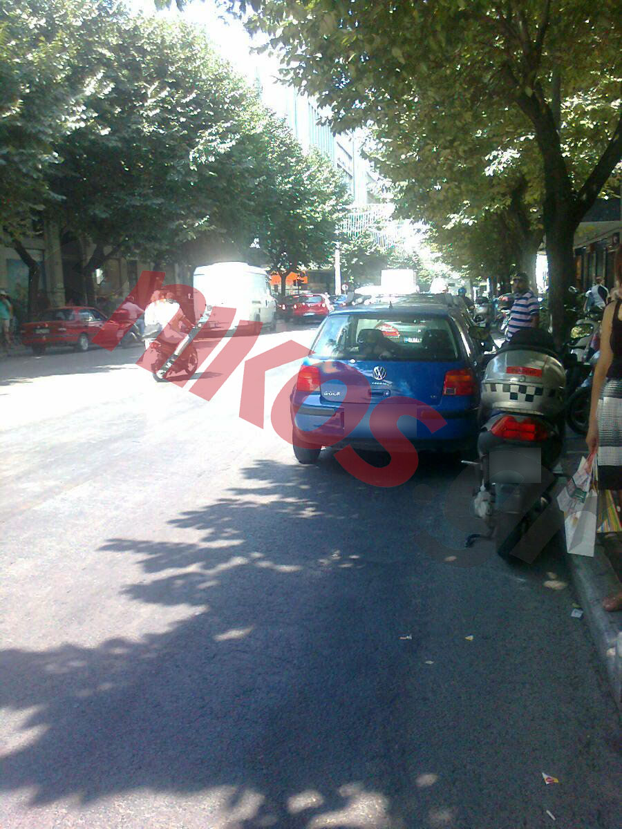 Όταν παρκάρουν τα “γαϊδούρια”…