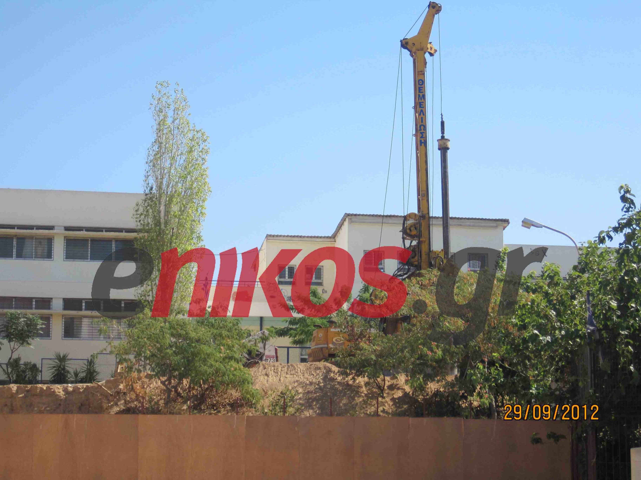 “Μαντρώνουν μαθητές σε γιαπί”