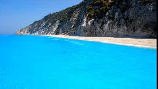 Κυνηγώντας τον ήλιο στην Ελλάδα