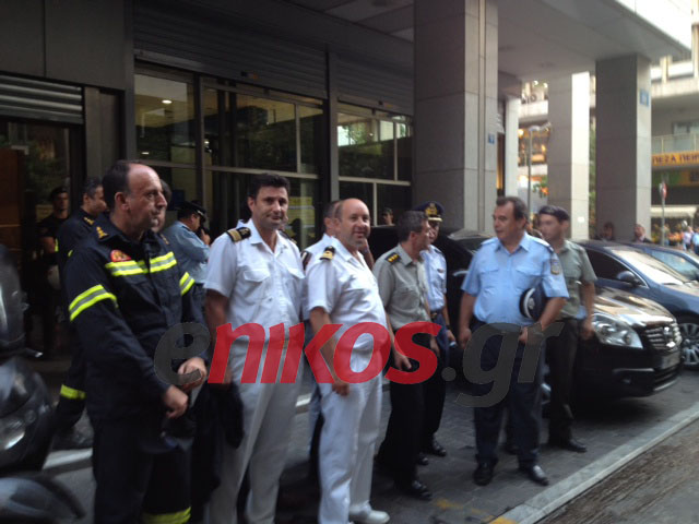 Τώρα-Ανοιχτοί οι δρόμοι στο Σύνταγμα