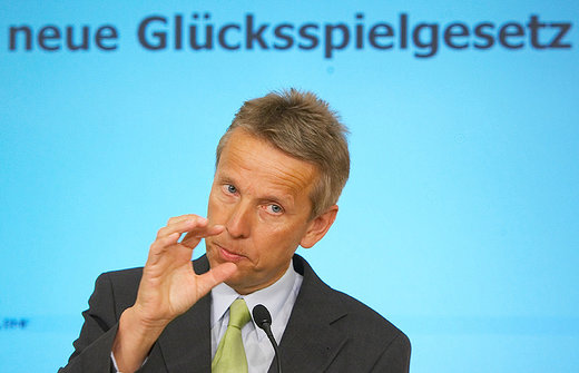 Τον “κράζει” για την Ελλάδα