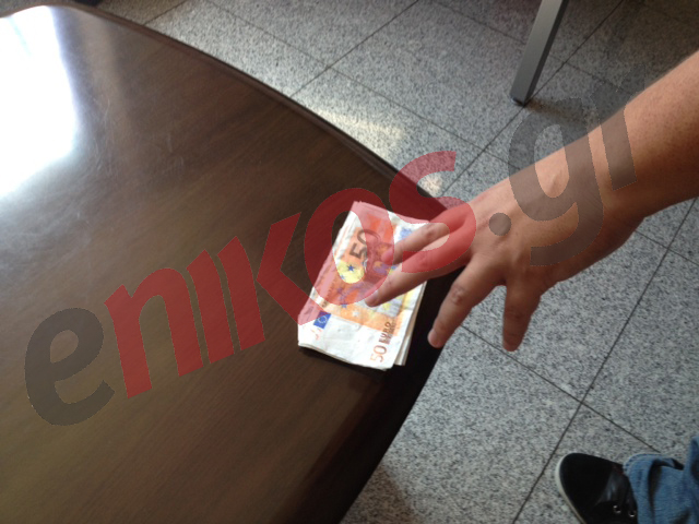 50ευρα… χαρτοπετσέτες!