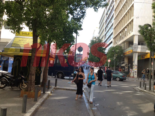 Διαδηλωτής καταγγέλλει τα ΜΑΤ για βαναυσότητα