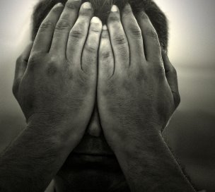 Το μήνυμα στους νεκρούς φίλους