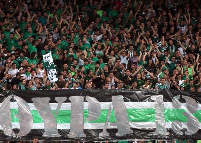 Αποδοκίμασαν τον Φερέιρα