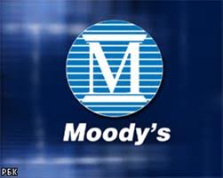 Η Moody’s ξαναχτυπά