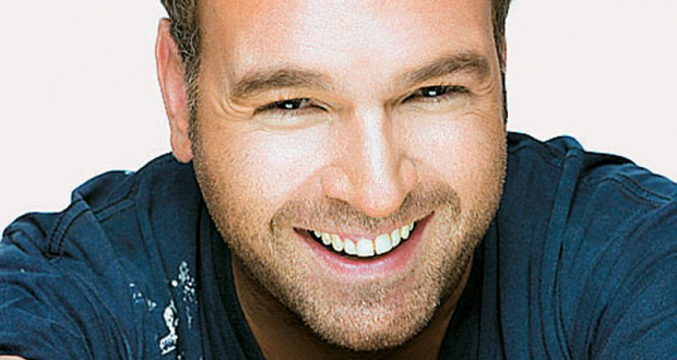 Ο Πουνέντης συνεχίζει στον ΑΝΤ1