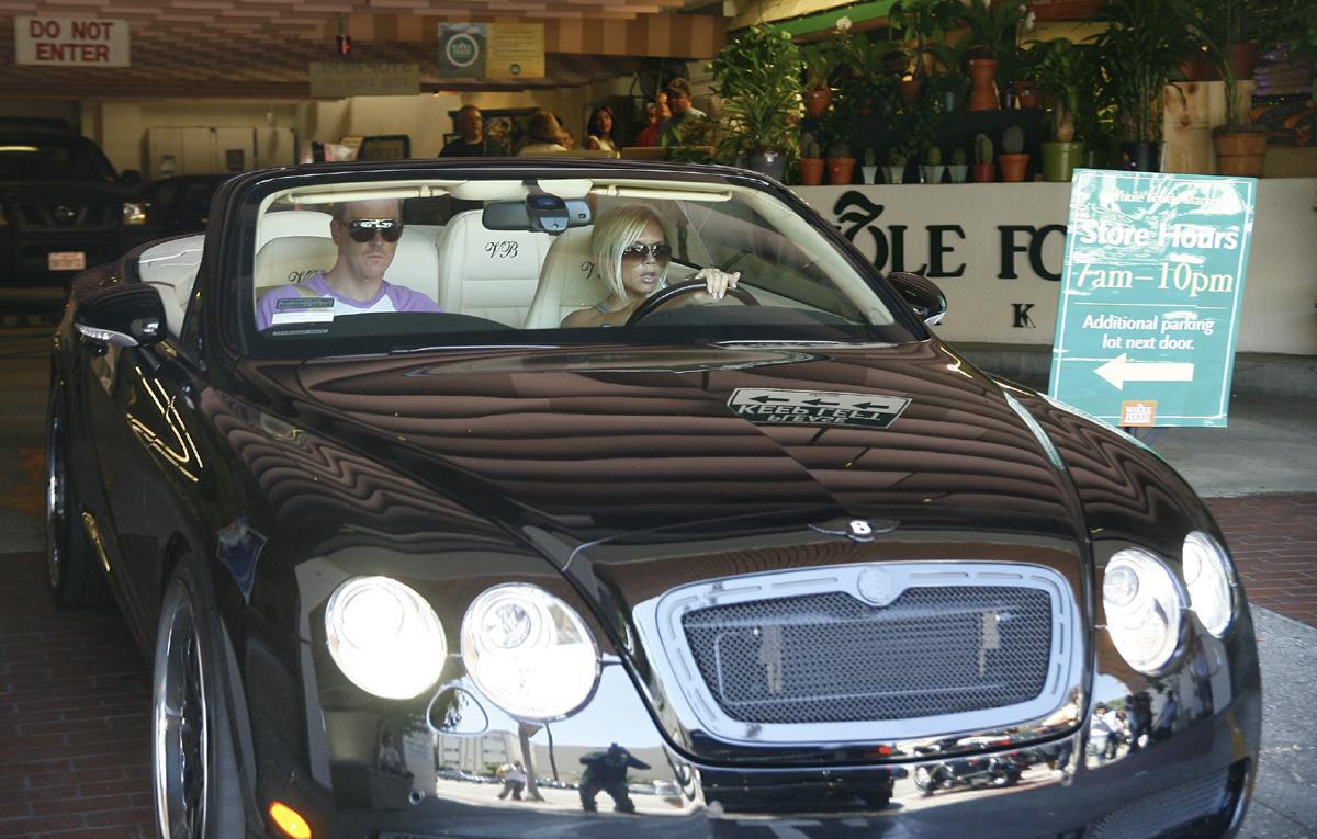 H Victoria προειδοποιεί τον Beckham