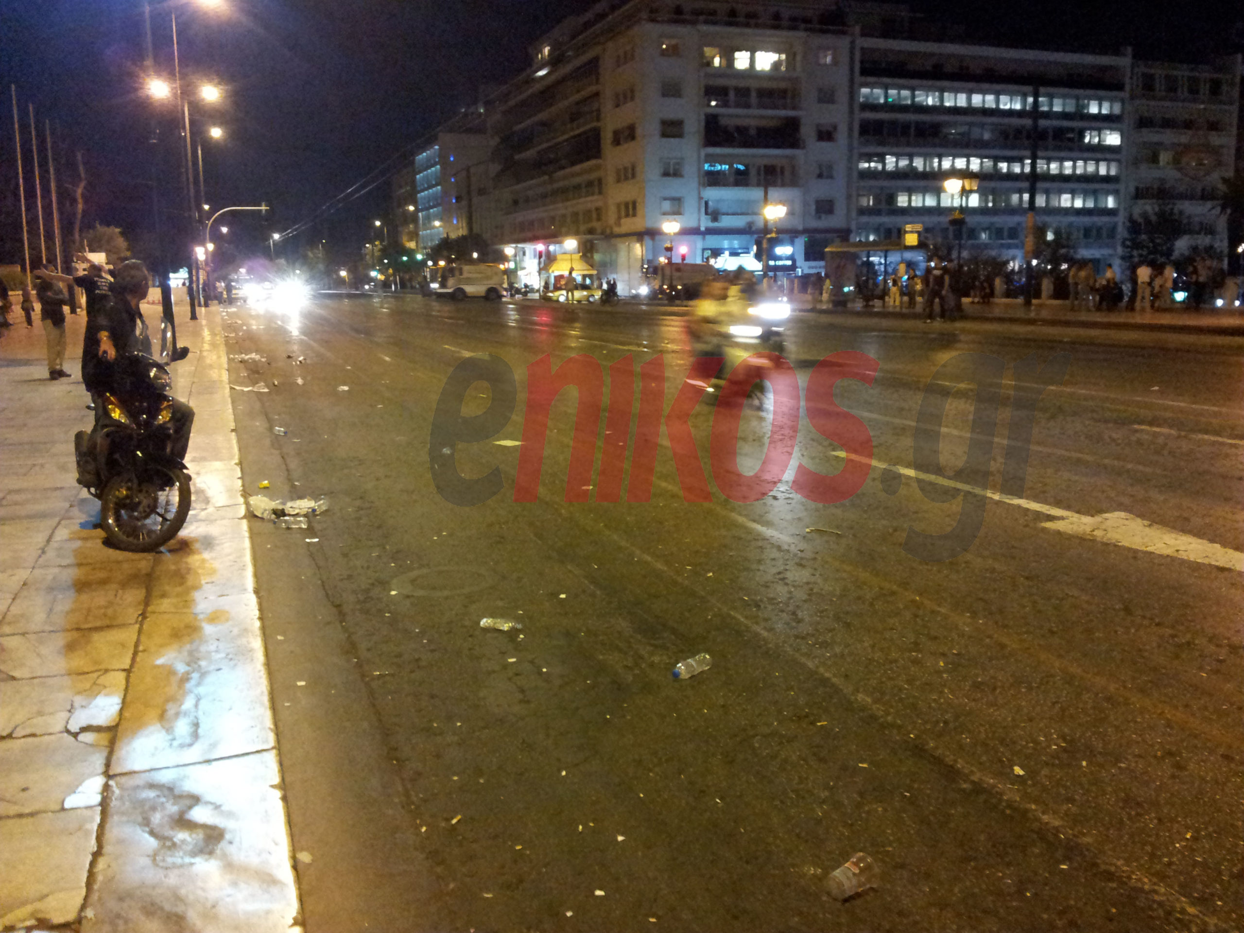 Τώρα-Ανοιχτή η Αμαλίας