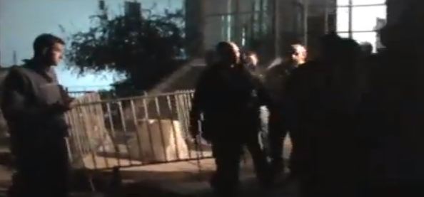 Βίντεο- Ένταση έξω από το Τμήμα