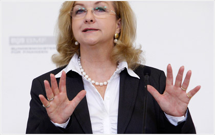 Fekter:Όχι σε νέα διαγραφή χρέους