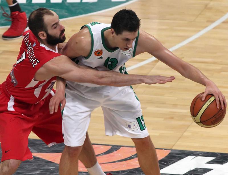 Τιτανομαχία στο ΟΑΚΑ