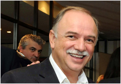 Επιμένει ο Παπαδημούλης