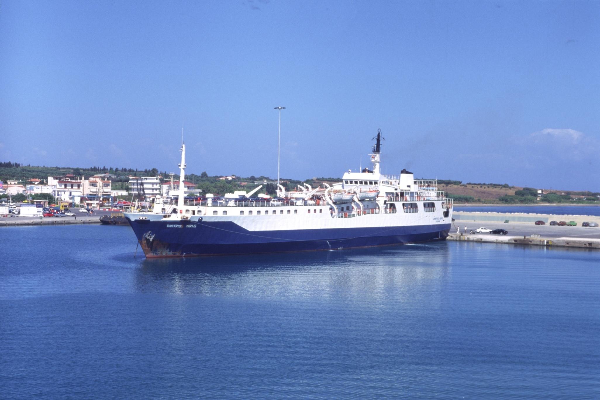 Μείωση του ΦΠΑ στα ακτοπλοϊκά;