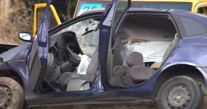 Τώρα – Λιγότερο σοβαρή η κατάσταση της συνοδού του σχολικού λεωφορείου