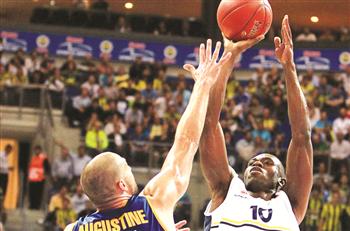 Ελεύθερος ο Σάτο