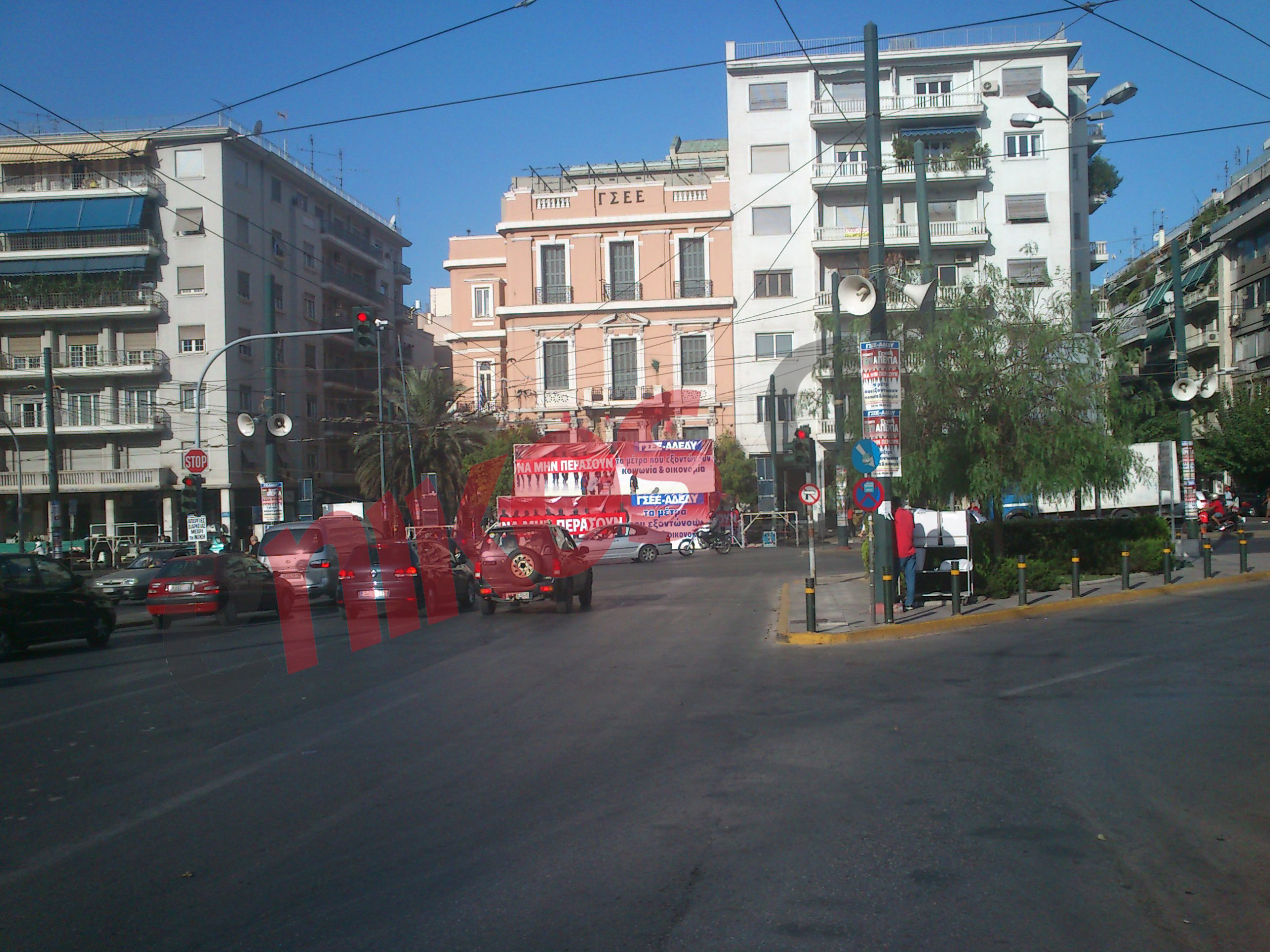 Tώρα-ΦΩΤΟ.”Ετοιμασίες” στο κέντρο