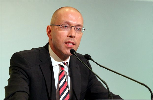 Ζητούν και άλλες προσπάθειες