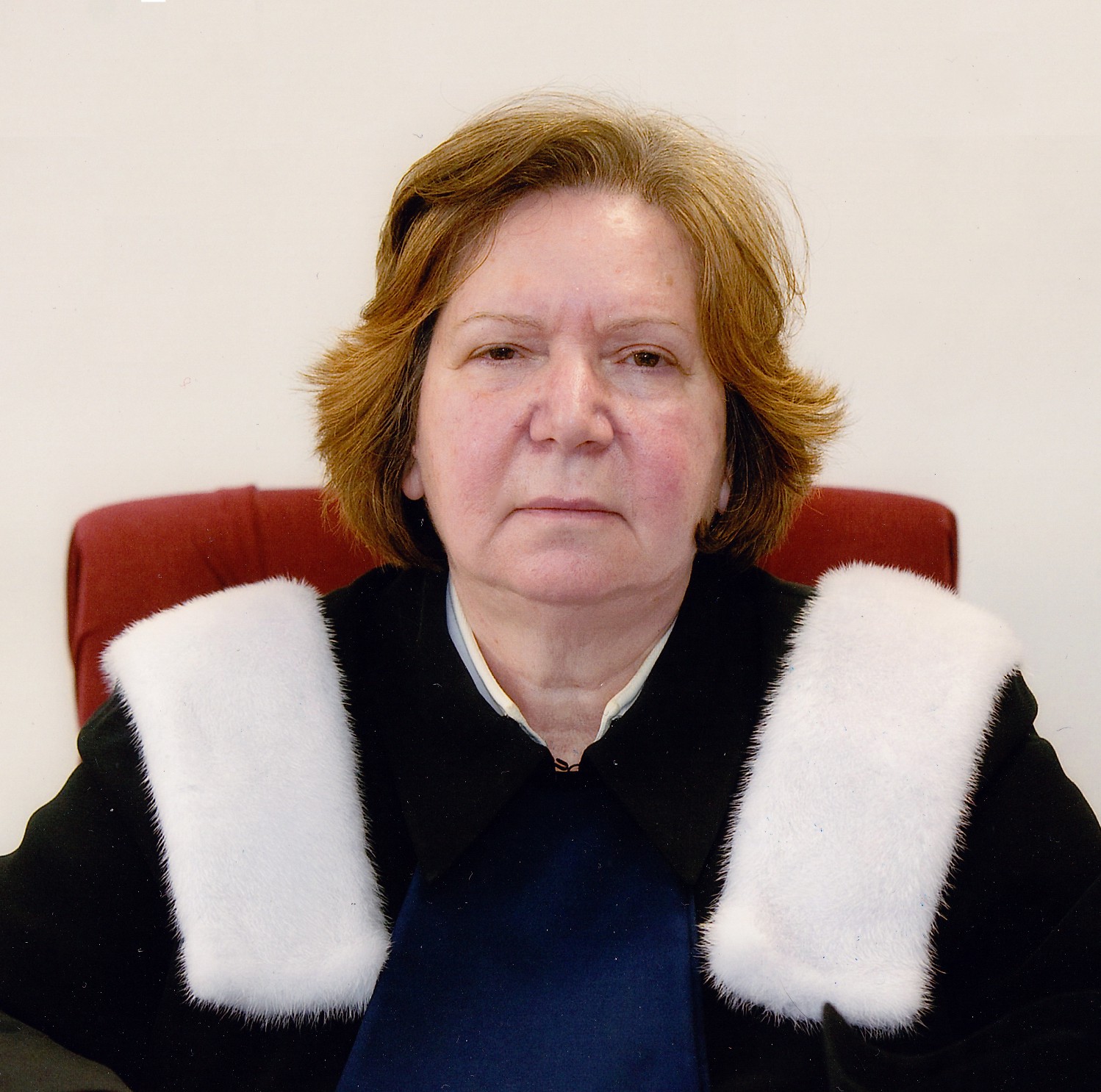 “Εμείς οι δικαστές οφείλουμε…”