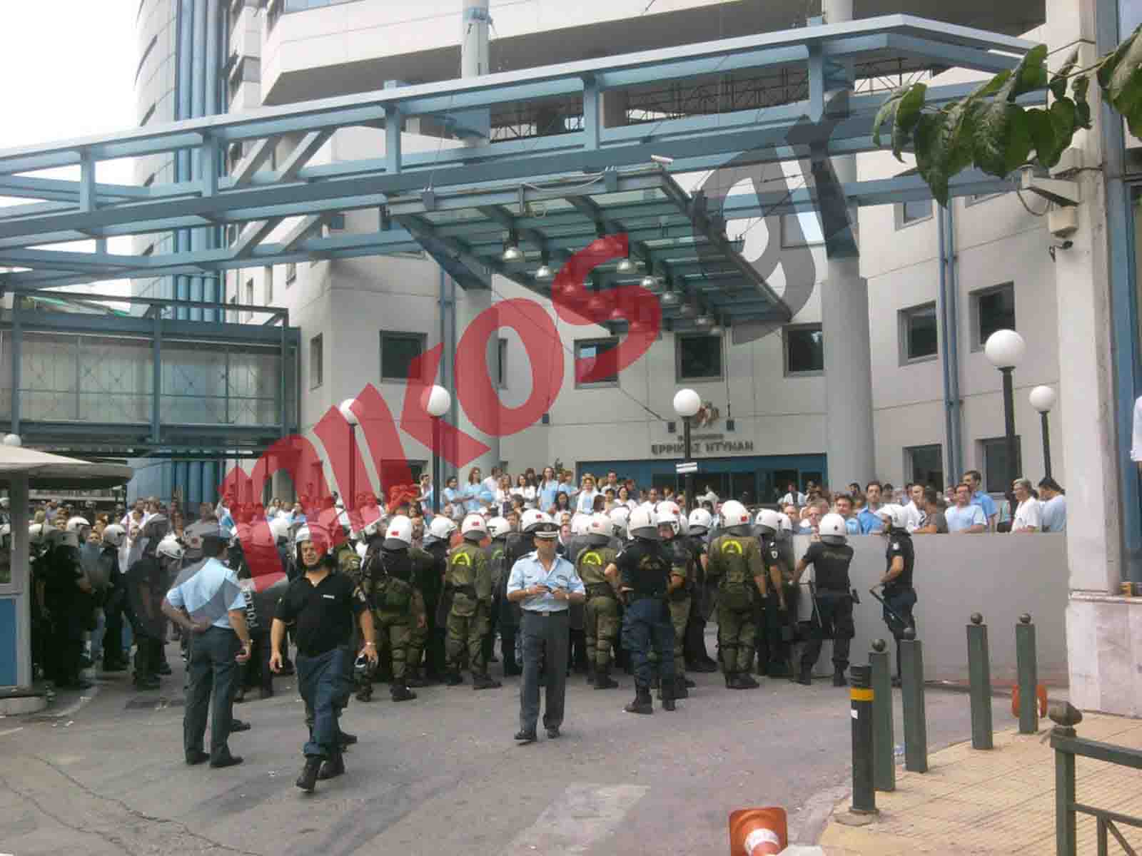 Τώρα-Ένταση στο Ερρίκος Ντυνάν