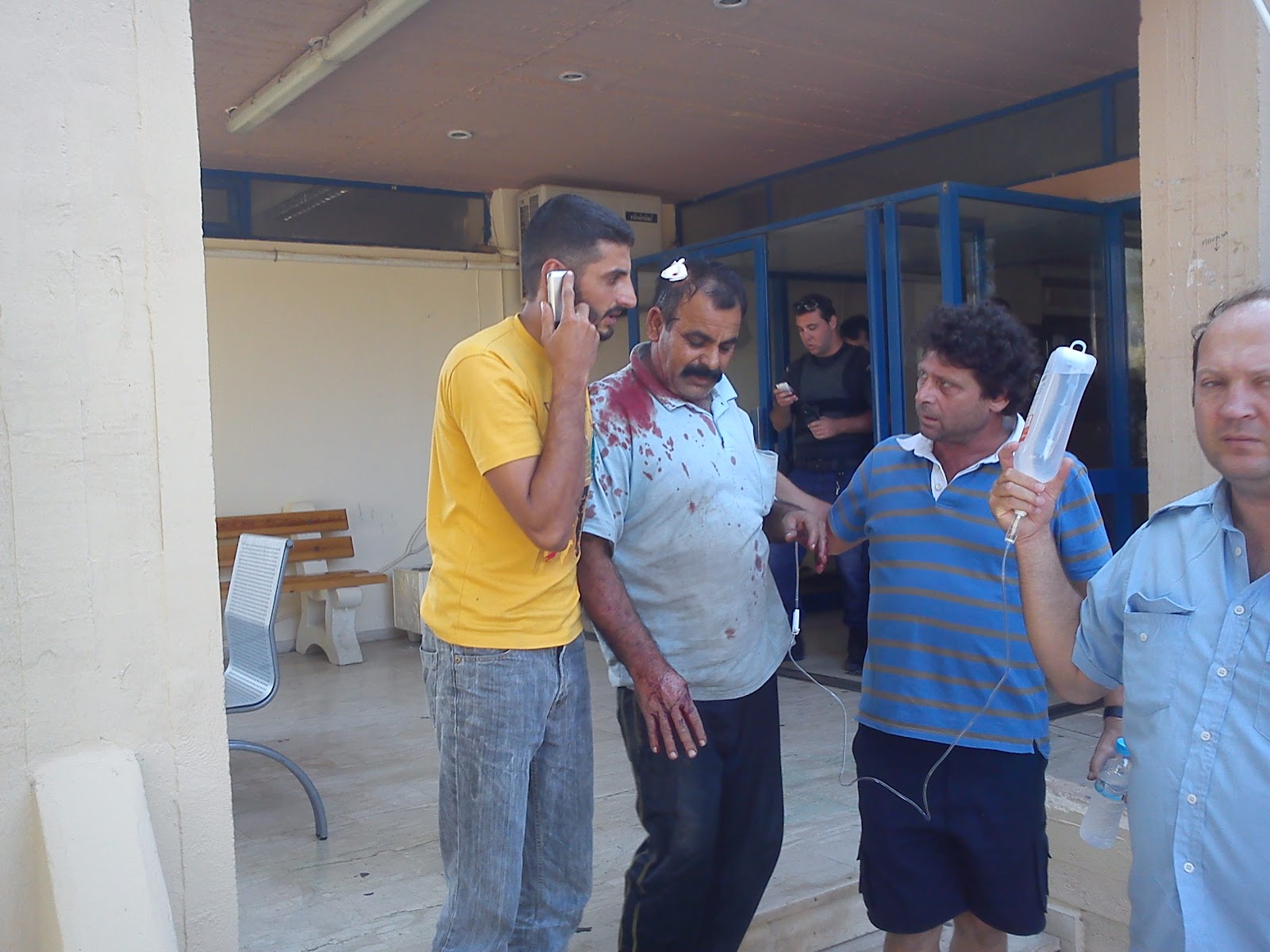 Καταγγέλλουν επίθεση από την Χρυσή Αυγή