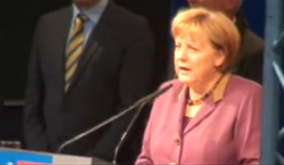 Βίντεο: Άγριο κράξιμο στη Merkel