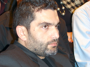 Βουλευτής δίνει το μισθό του