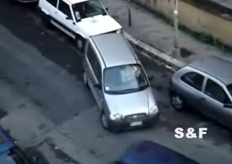 Όταν οι γυναίκες παρκάρουν