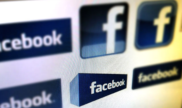 Παραιτήθηκε μέσω Facebook