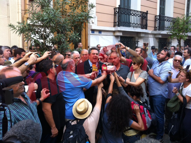 Τώρα – ΦΩΤΟ: Ο Καμμένος στη ΓΣΕΕ