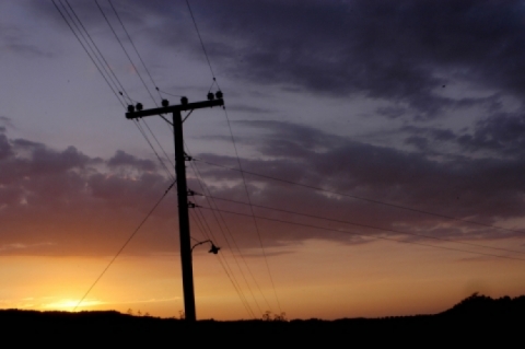 Έκλεβαν ρεύμα από στύλο της ΔΕΗ