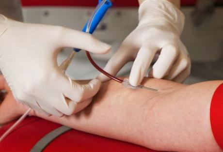 Πουλάνε το αίμα τους!