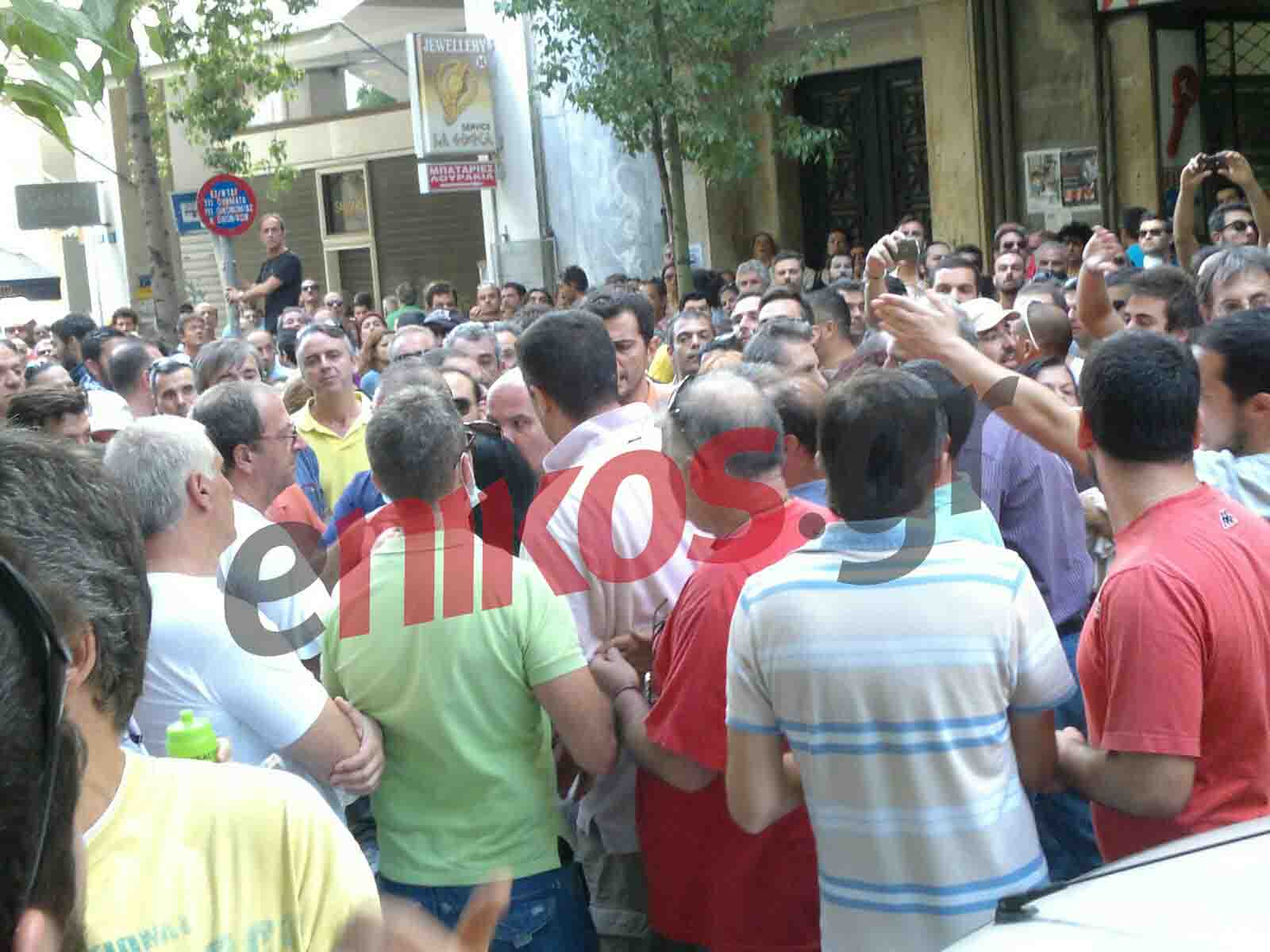 Τώρα-”Στρίμωξαν” τον Μιχελογιαννάκη