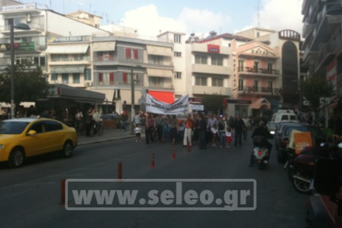 Τώρα-Πορεία πολυτέκνων στο κέντρο της Κατερίνης