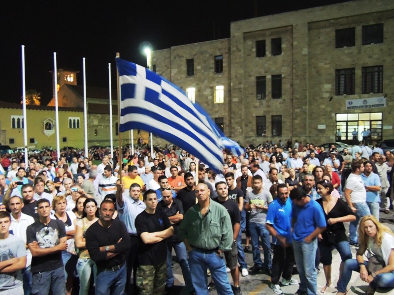 Αποδοκίμασαν τον δήμαρχο Ρόδου