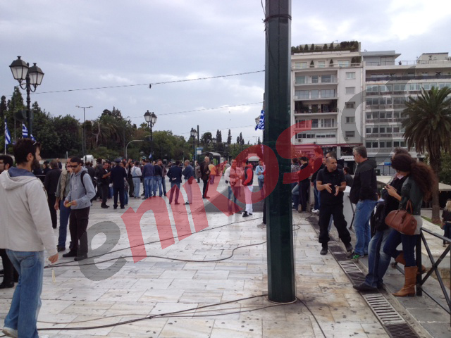 Τώρα-ΦΩΤΟ από το Σύνταγμα
