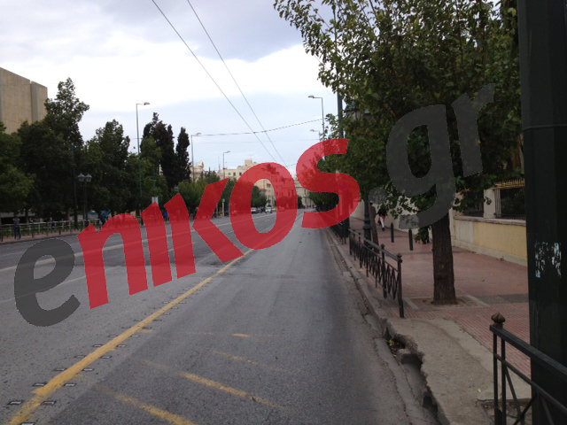 Τώρα – ΦΩΤΟ: Κλειστή η Βασ. Σοφίας