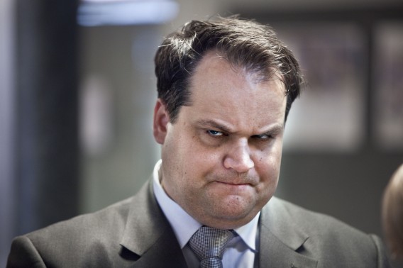 “Η μπάλα είναι σε ελληνικό γήπεδο”